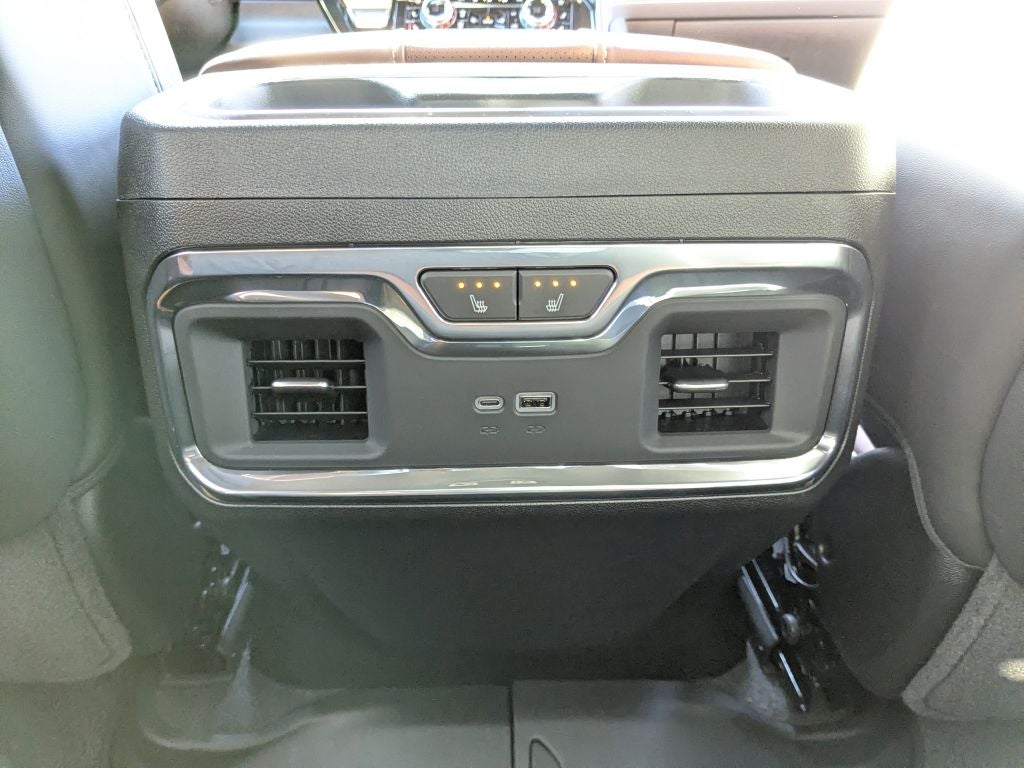 2025 GMC Sierra 3500 HD Denali Ultimate