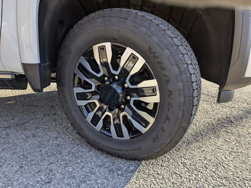 2025 GMC Sierra 3500 HD Denali Ultimate