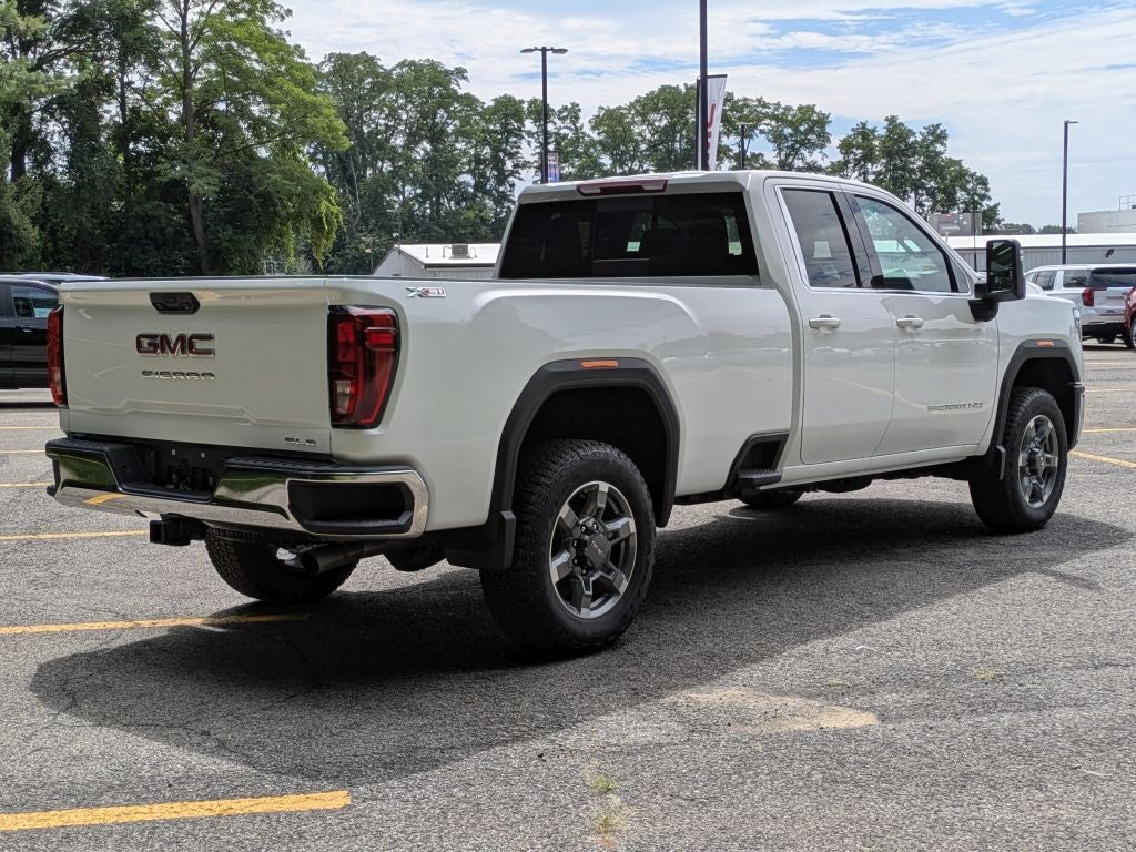 2026 GMC Sierra 2500 HD SLE