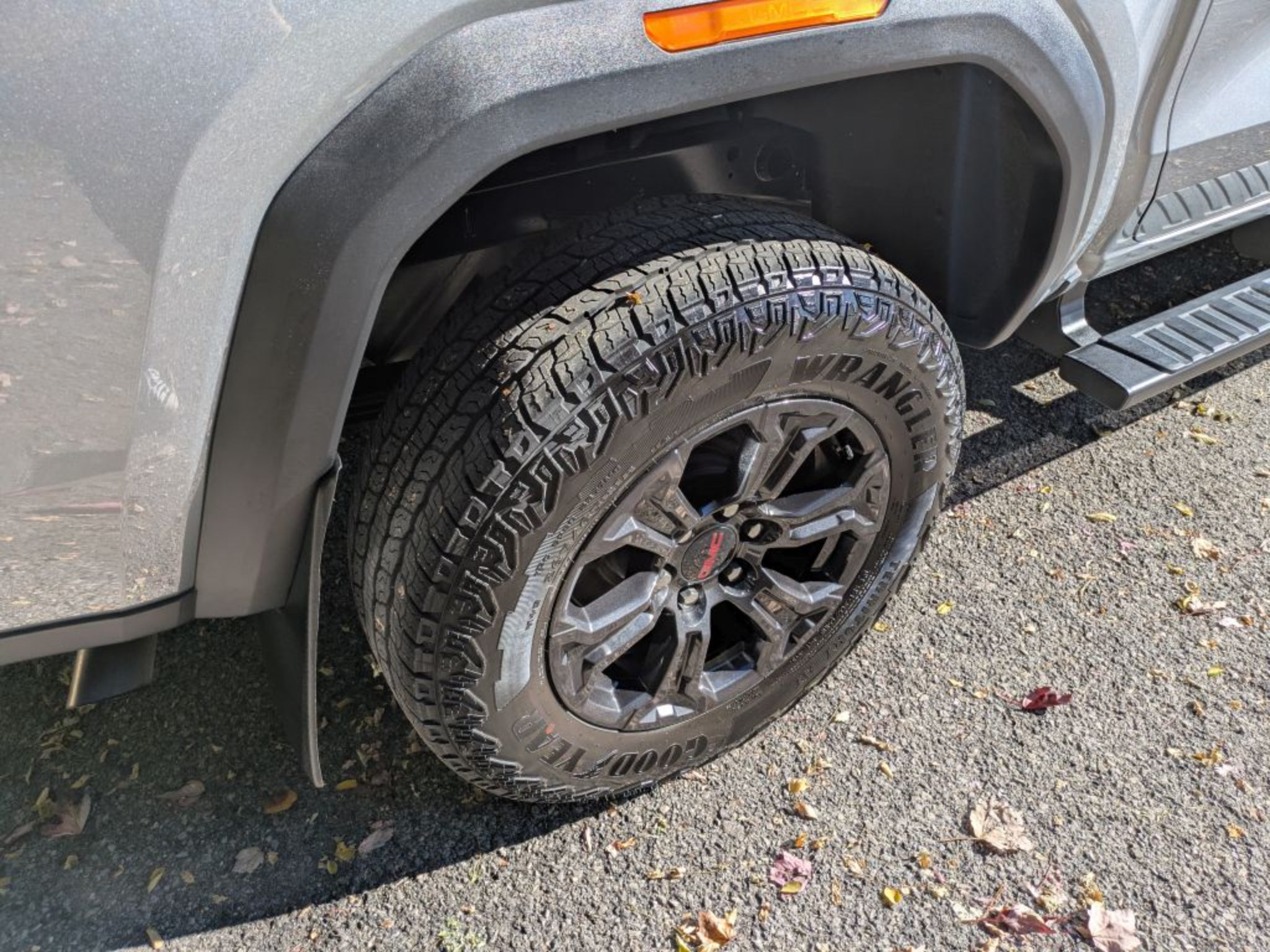 2025 GMC Canyon Elevation