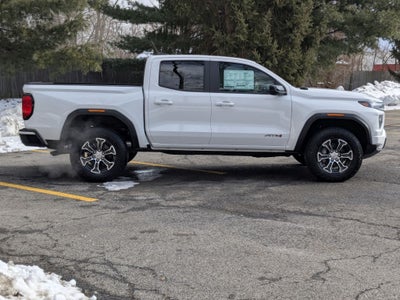 2025 GMC Canyon AT4