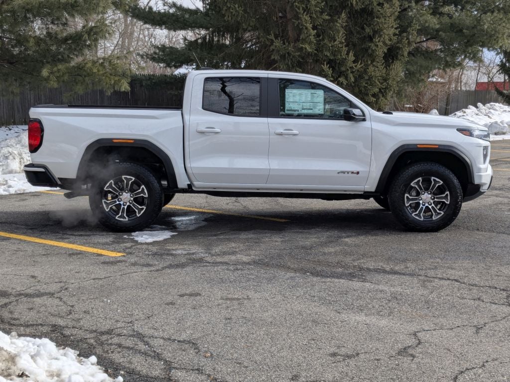 2025 GMC Canyon AT4
