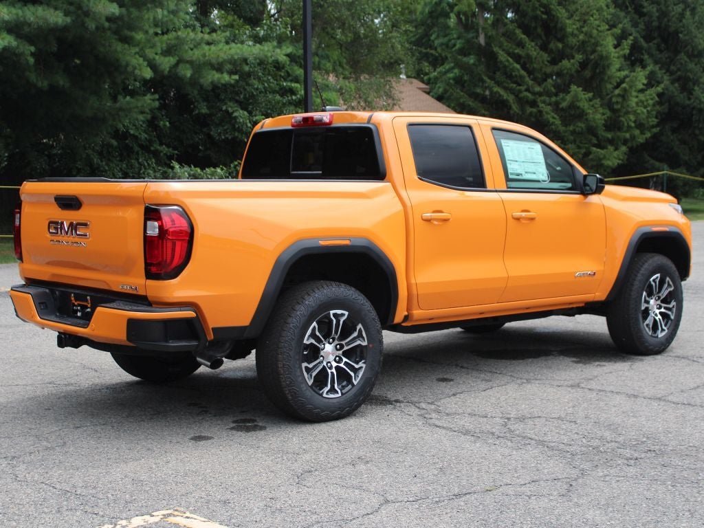 2025 GMC Canyon AT4