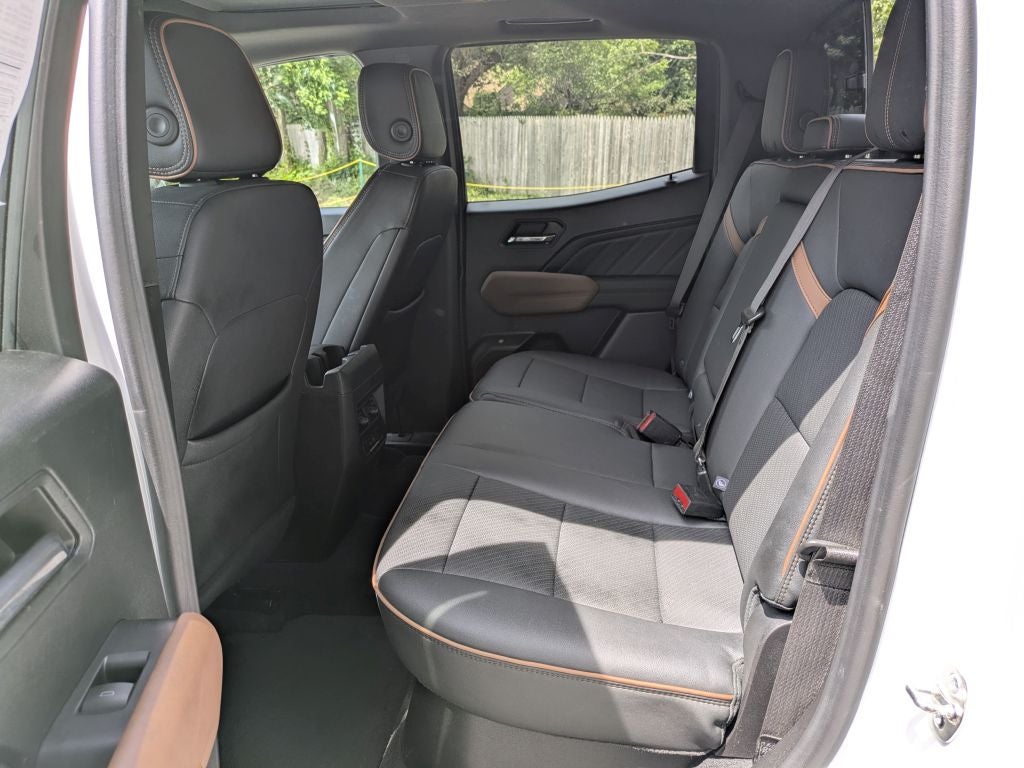2024 GMC Canyon AT4