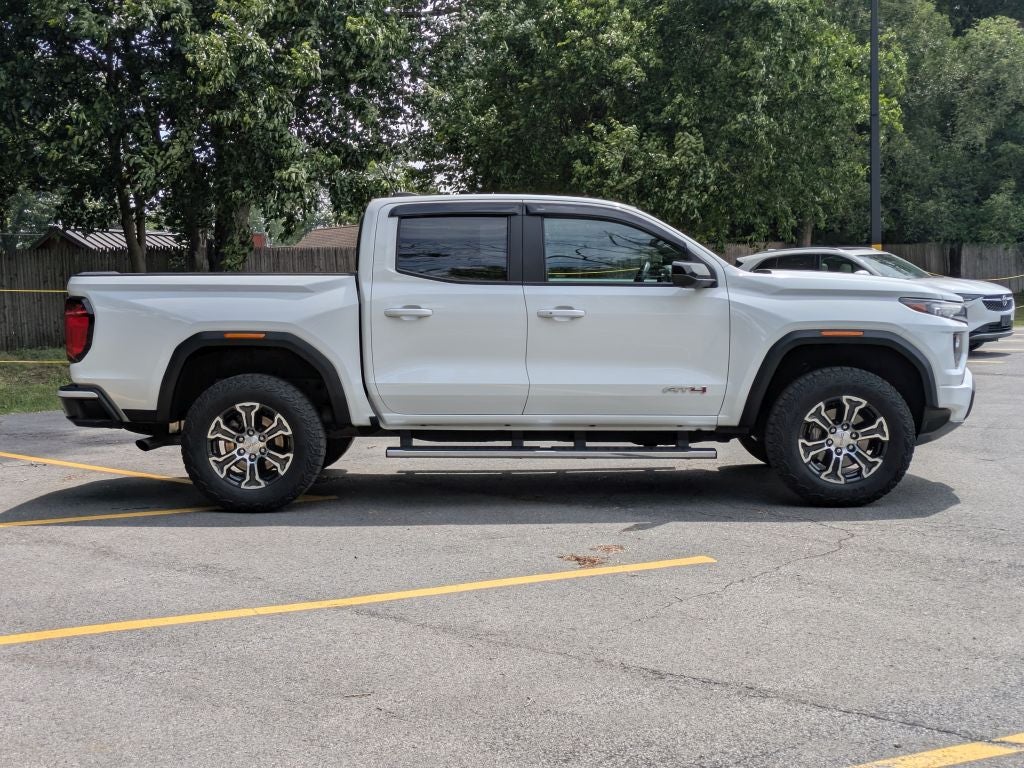2024 GMC Canyon AT4