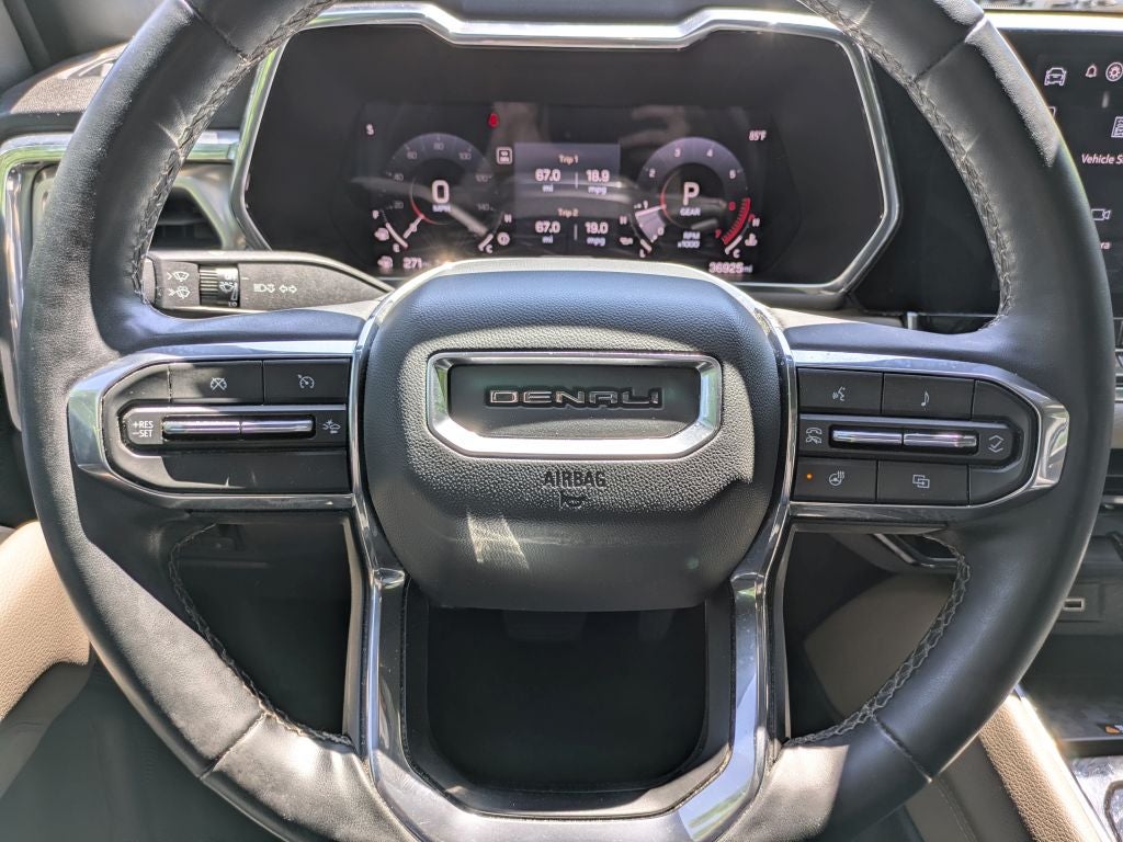 2024 GMC Canyon Denali