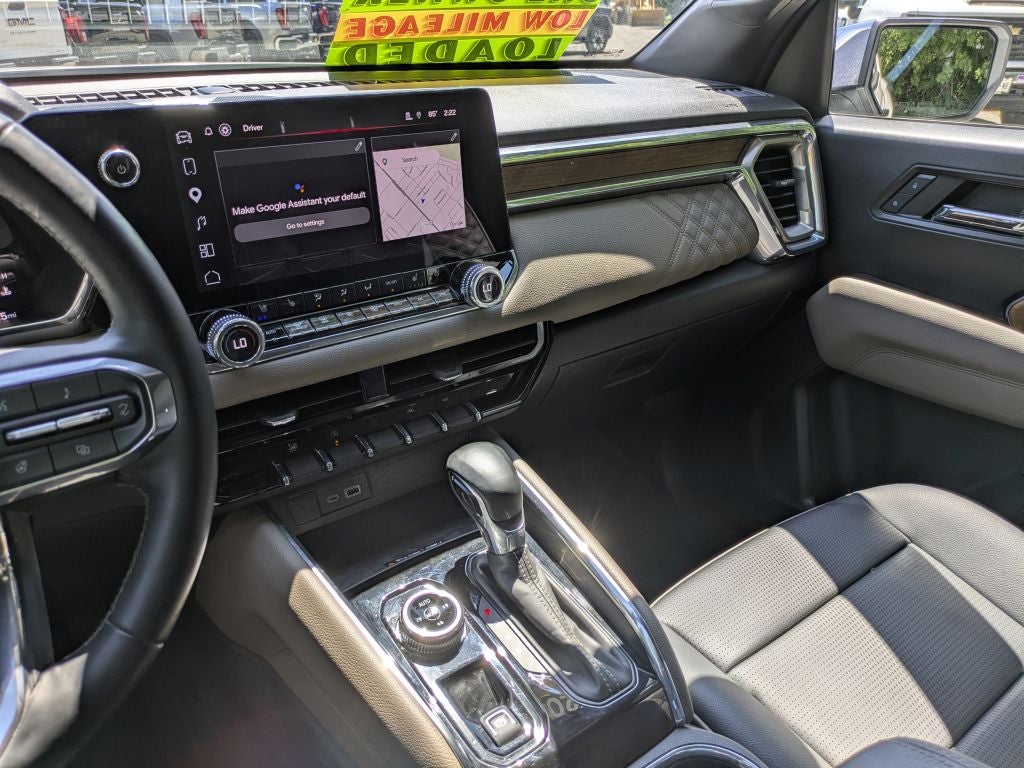 2024 GMC Canyon Denali