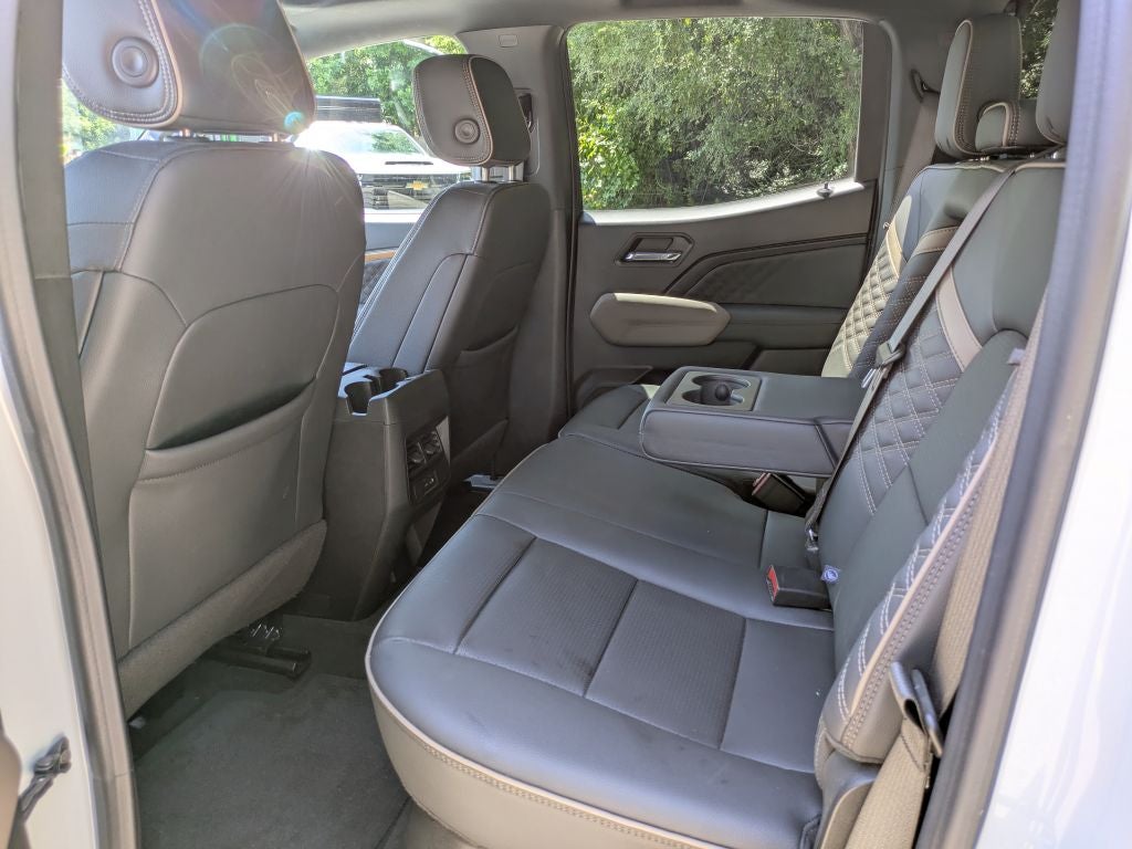 2024 GMC Canyon Denali