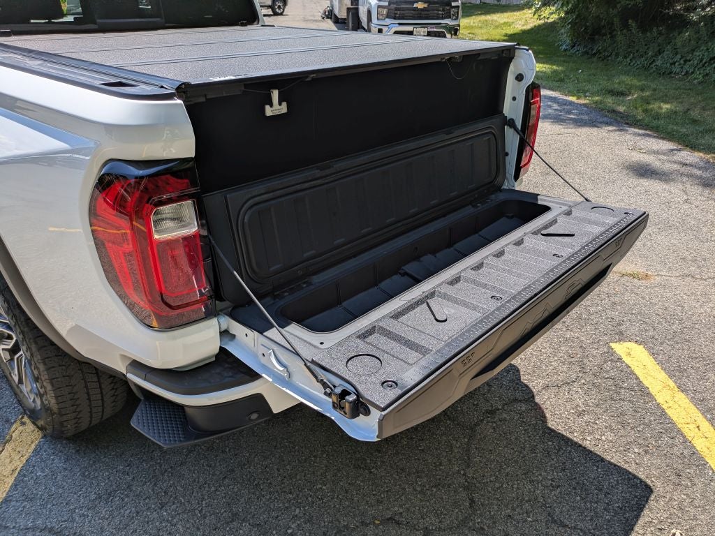 2024 GMC Canyon Denali