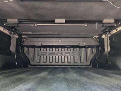 2024 GMC Canyon Denali