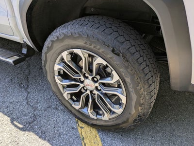 2024 GMC Canyon Denali