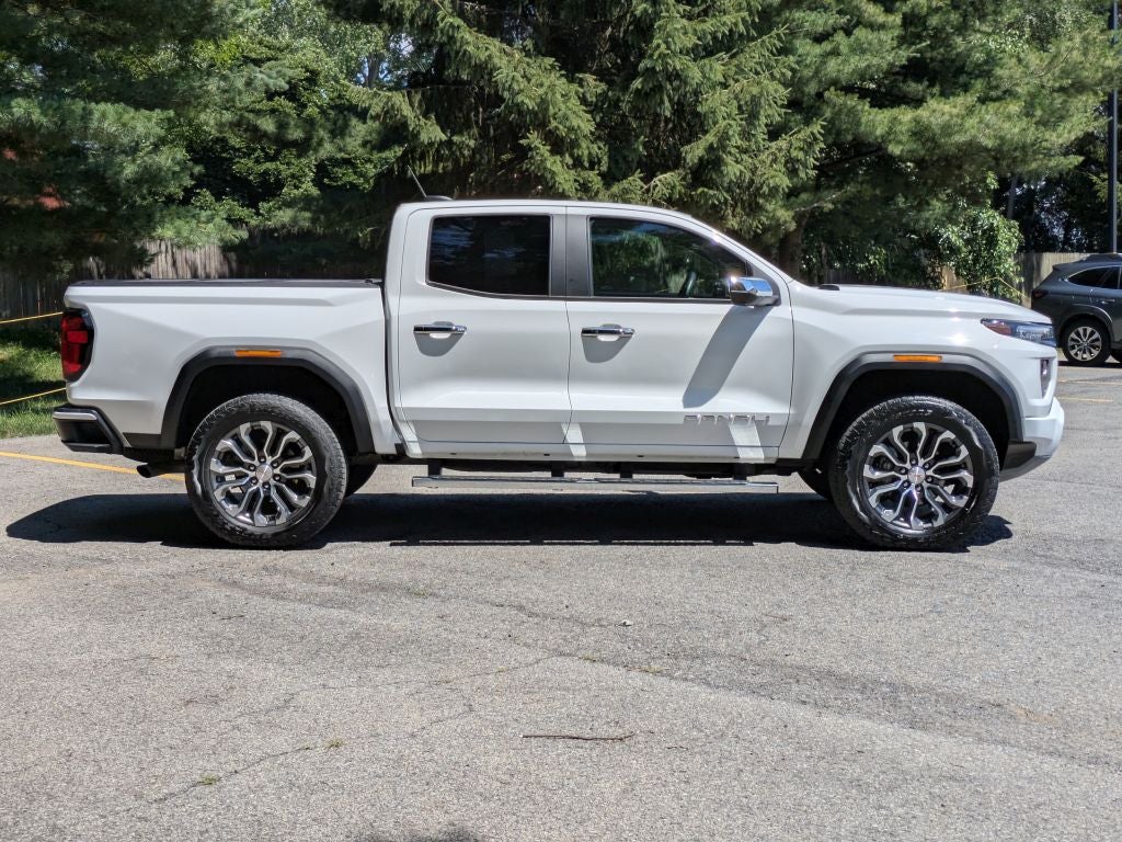 2024 GMC Canyon Denali