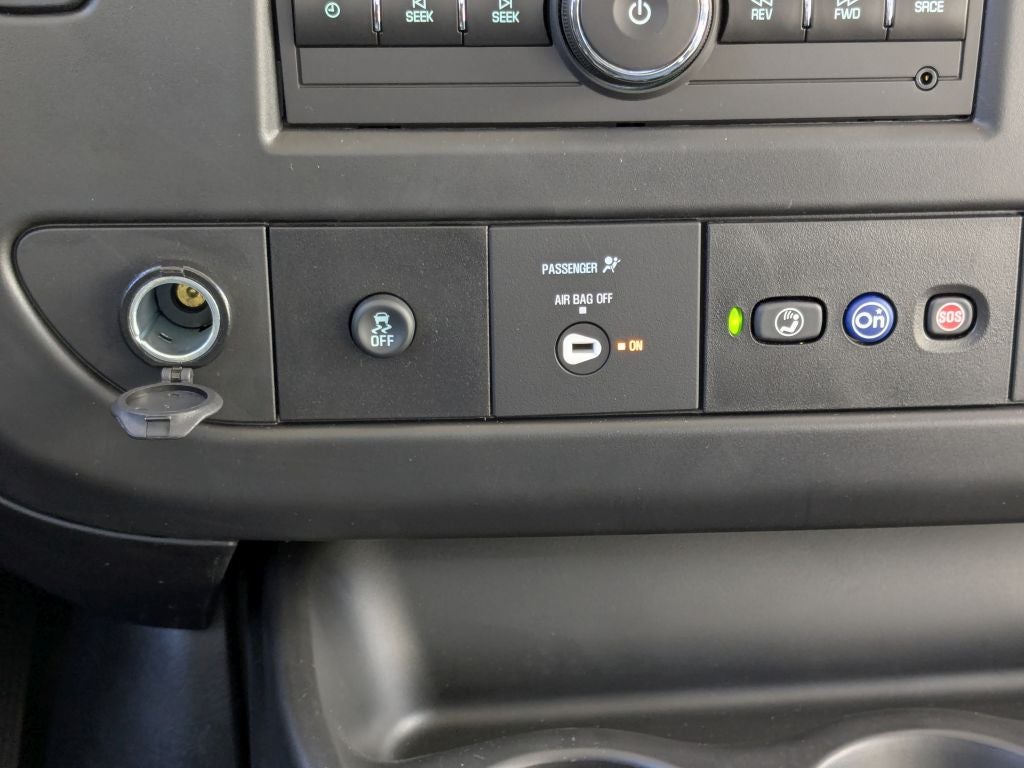 2025 GMC Savana Cargo 2500 Work Van