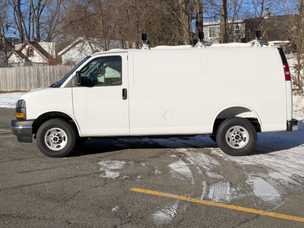 2025 GMC Savana Cargo 2500 Work Van