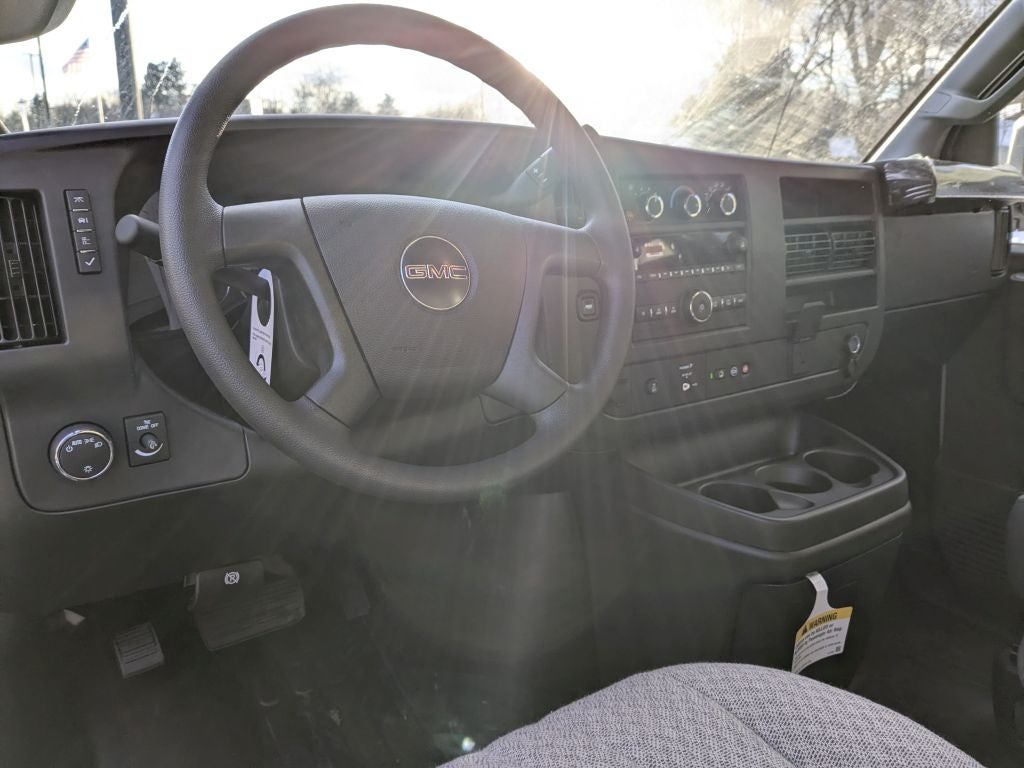2025 GMC Savana Cargo 2500 Work Van