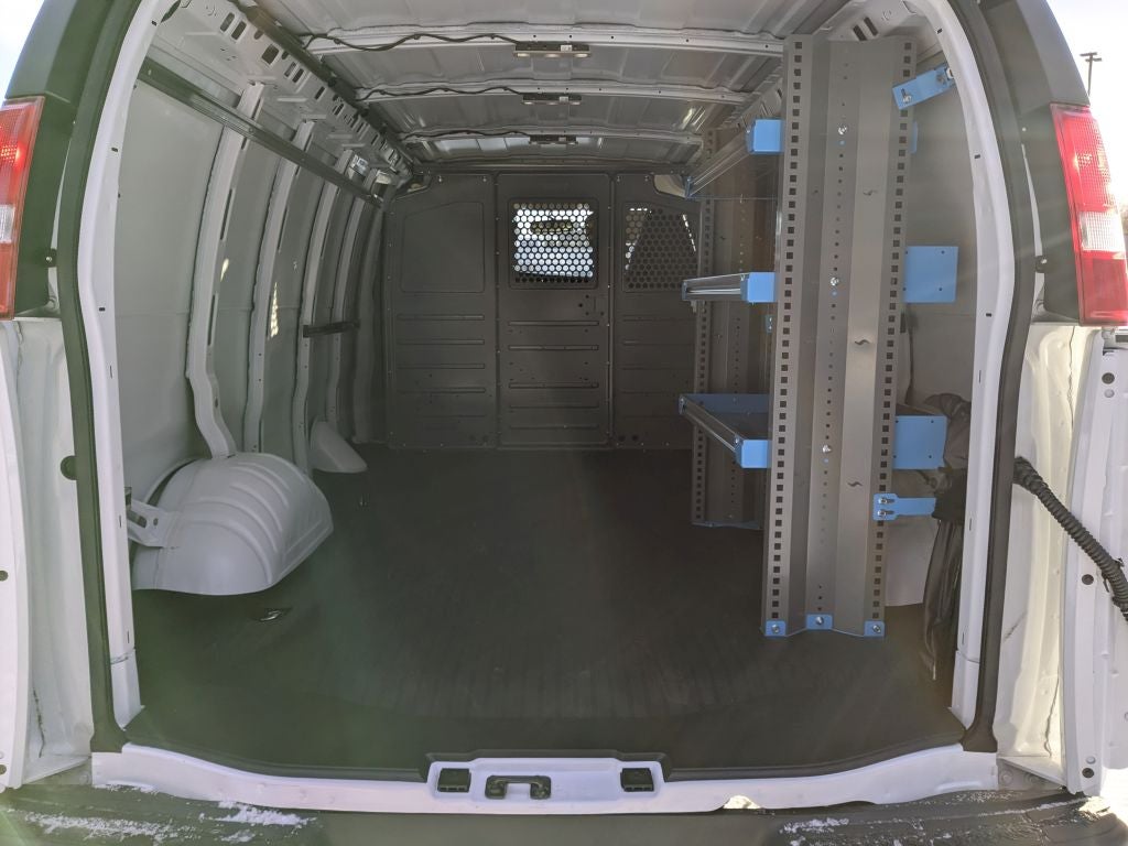 2025 GMC Savana Cargo 2500 Work Van