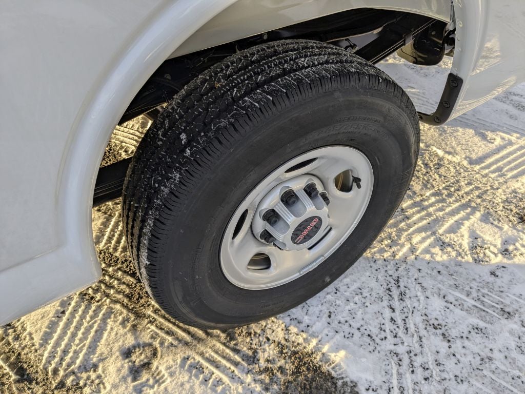 2025 GMC Savana Cargo 2500 Work Van