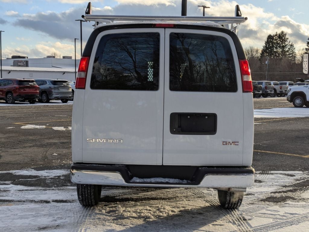2025 GMC Savana Cargo 2500 Work Van