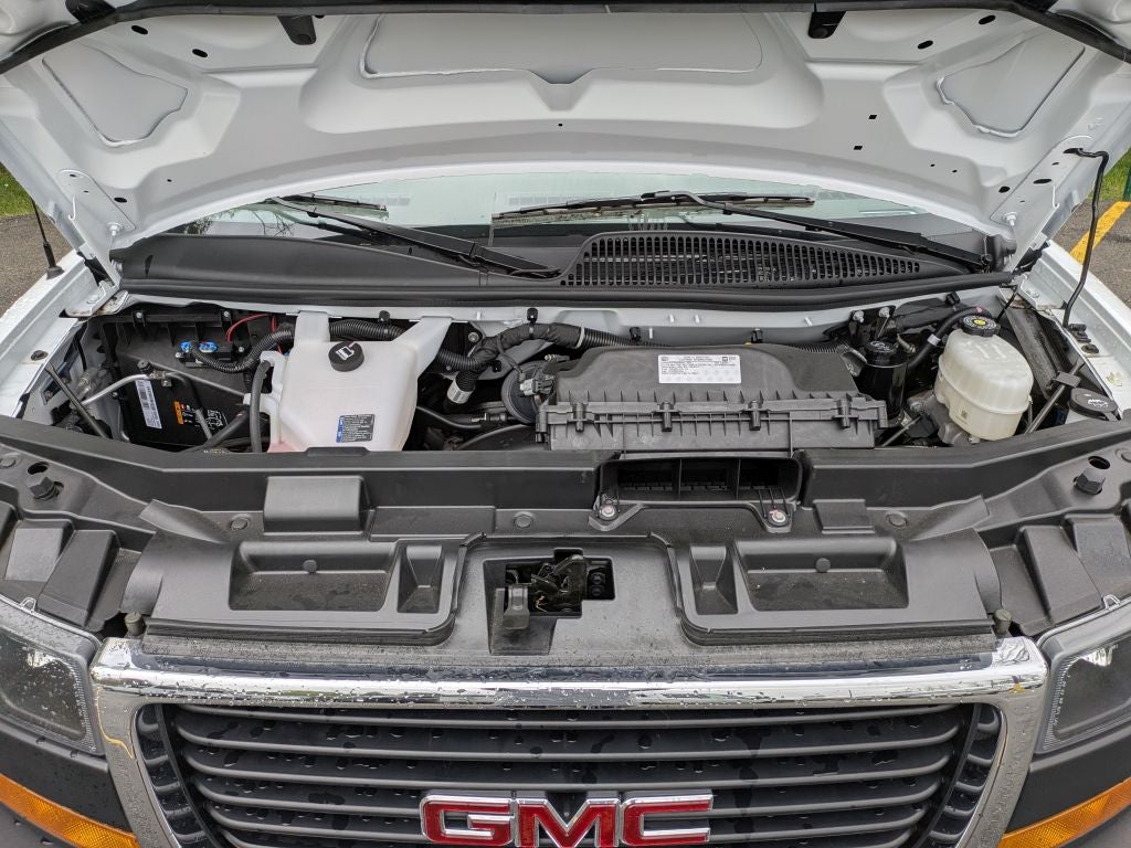 2025 GMC Savana Cargo Work Van