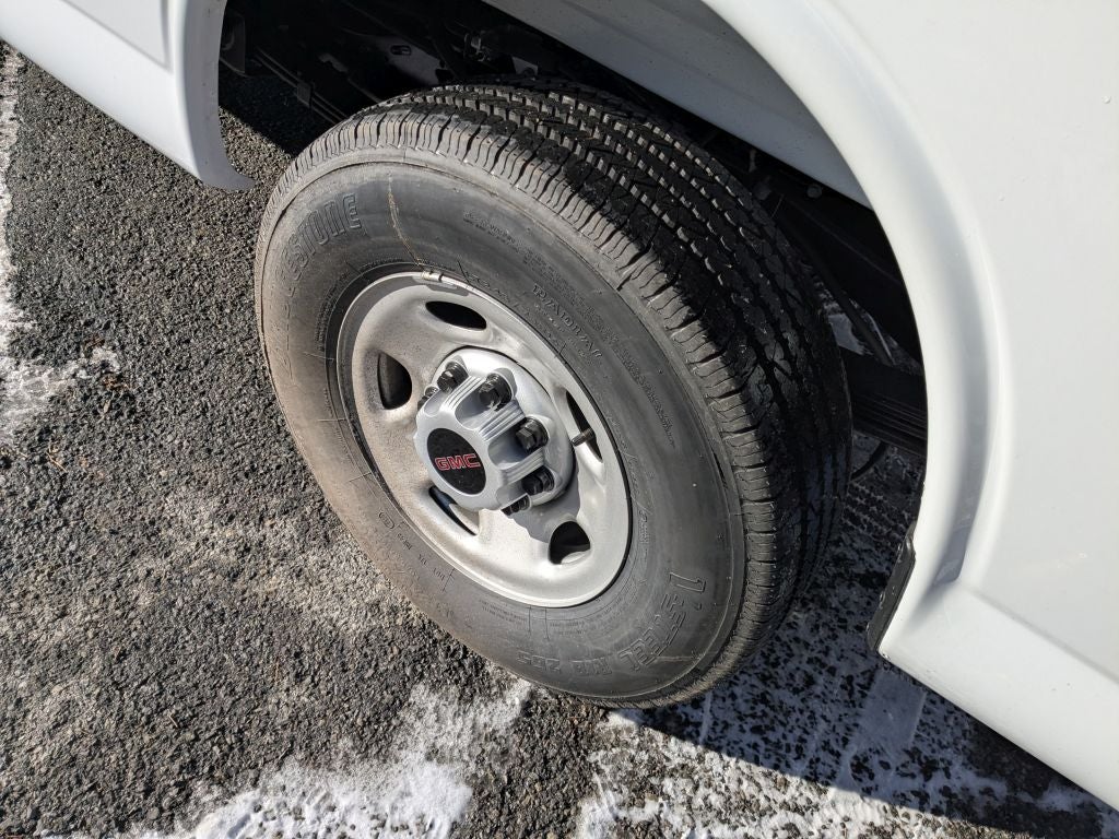 2025 GMC Savana Cargo 2500 Work Van