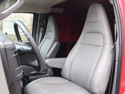 2025 GMC Savana Cargo 3500 Work Van