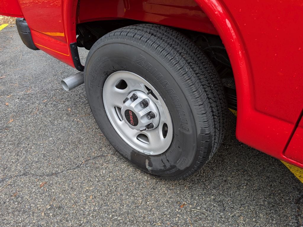 2025 GMC Savana Cargo 3500 Work Van