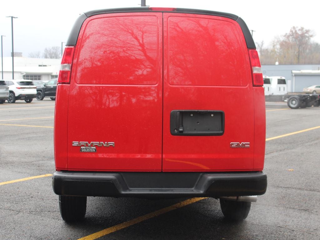 2025 GMC Savana Cargo 3500 Work Van