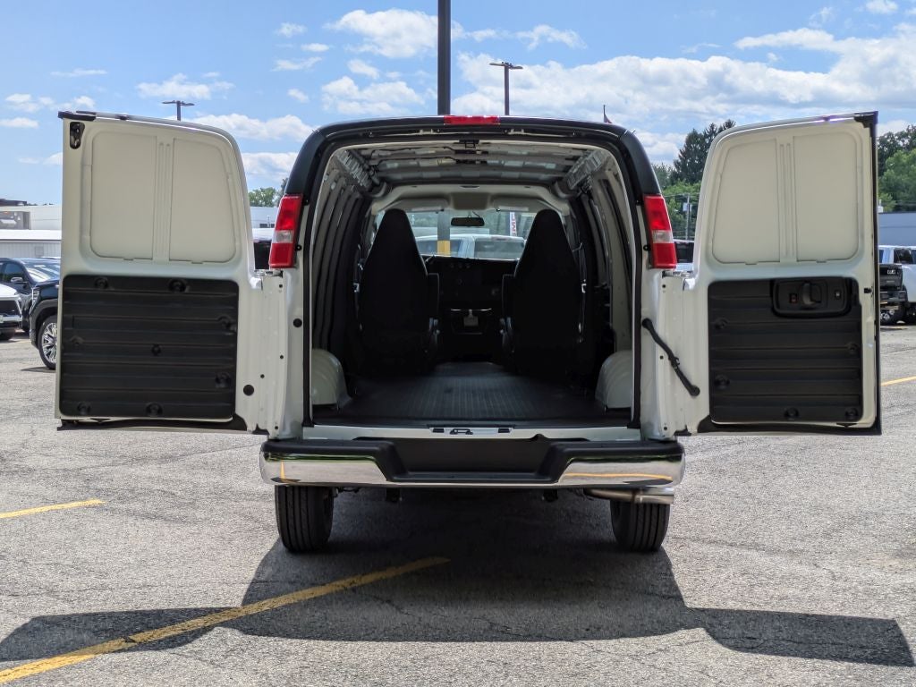2026 GMC Savana Cargo Work Van