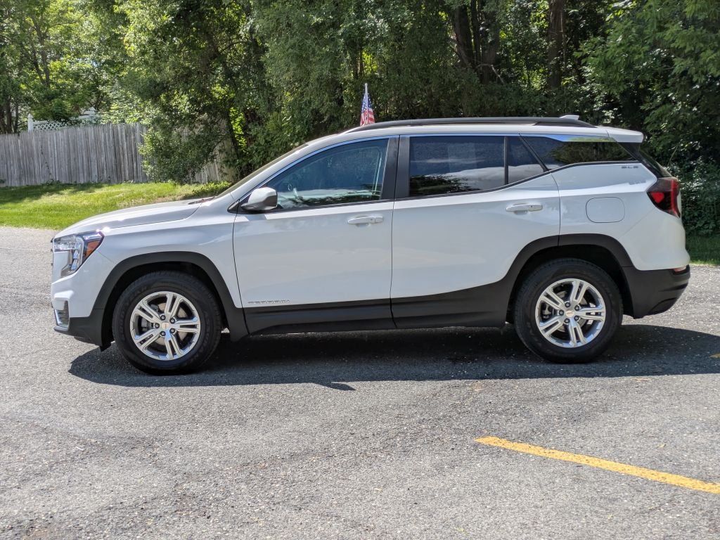 2022 GMC Terrain SLE