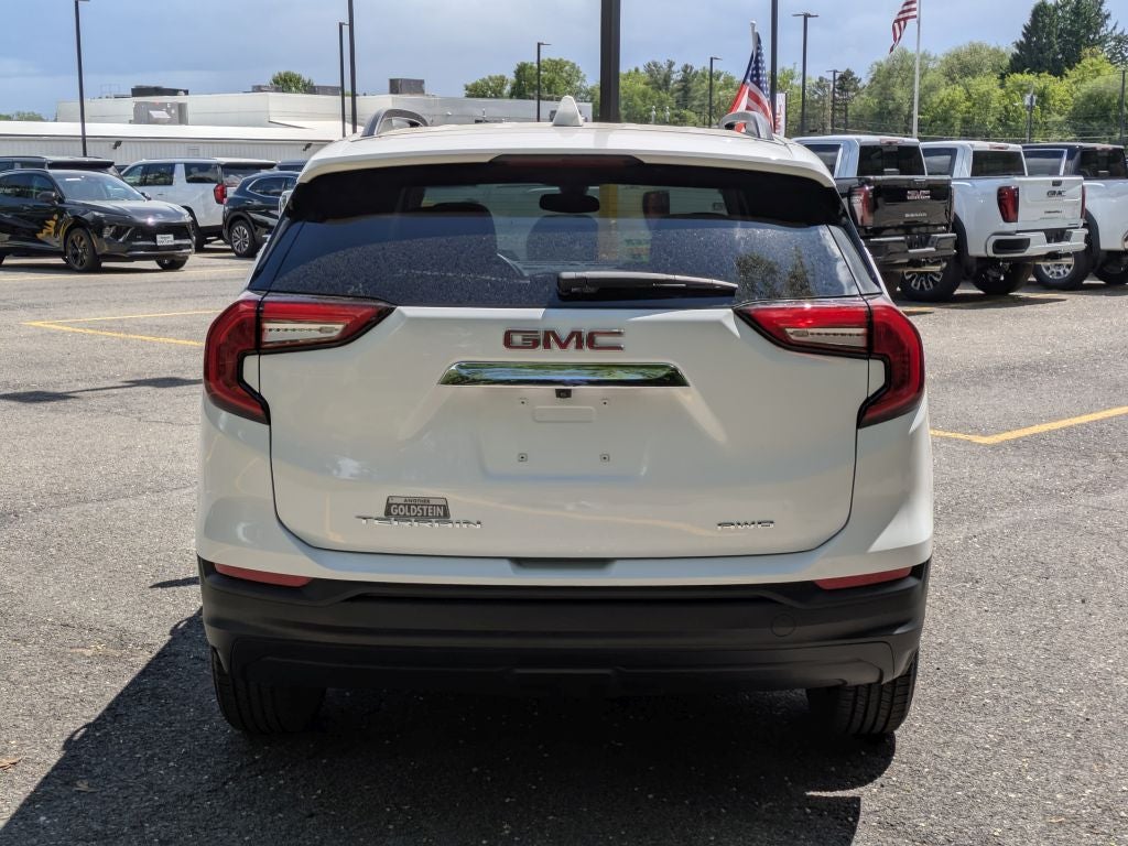 2022 GMC Terrain SLE