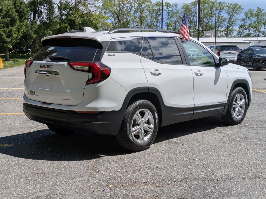 2022 GMC Terrain SLE