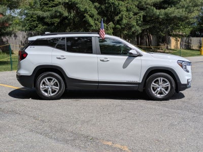 2022 GMC Terrain SLE