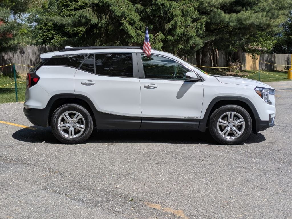 2022 GMC Terrain SLE