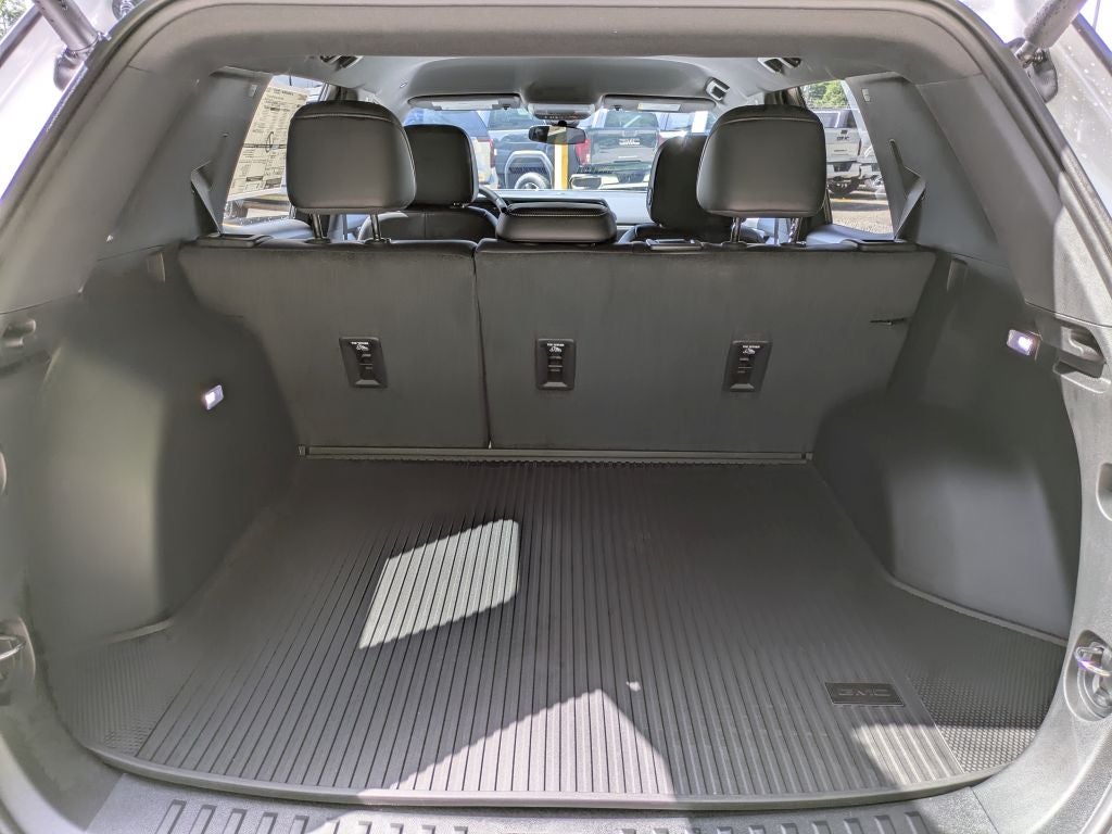 2027 GMC Terrain AWD Elevation