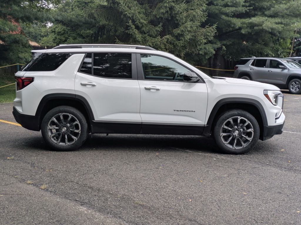 2027 GMC Terrain Elevation