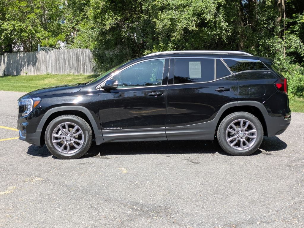 2022 GMC Terrain SLT