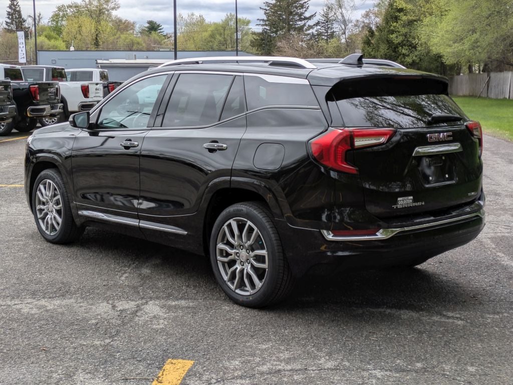 2023 GMC Terrain Denali