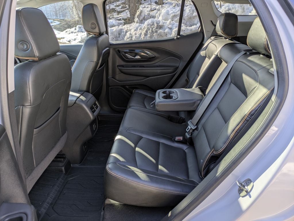 2023 GMC Terrain AT4