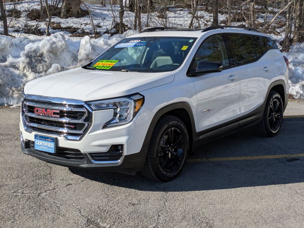 2023 GMC Terrain AT4