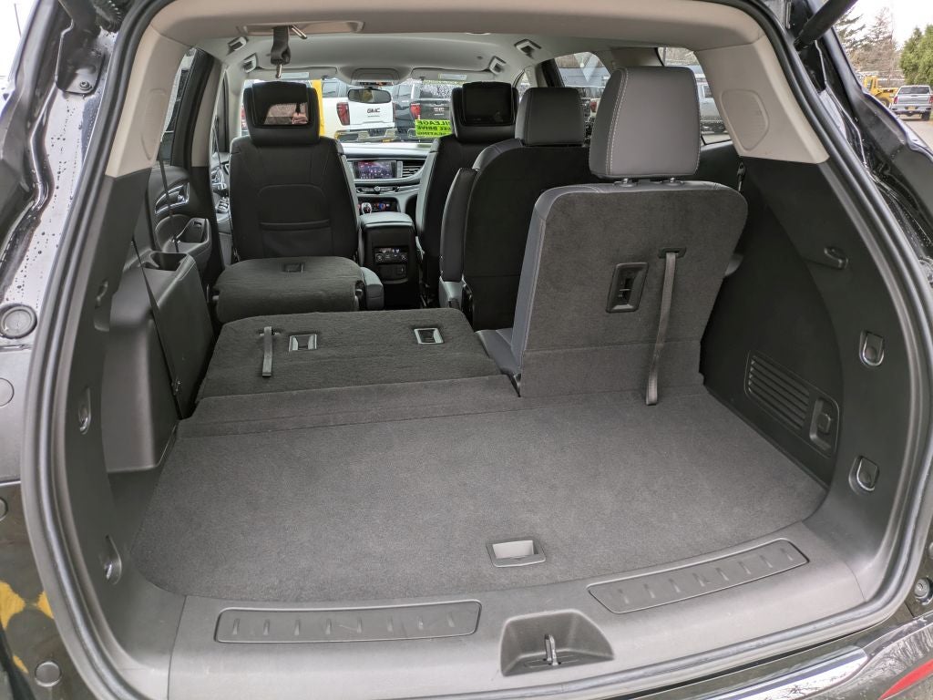 2020 Buick Enclave Essence