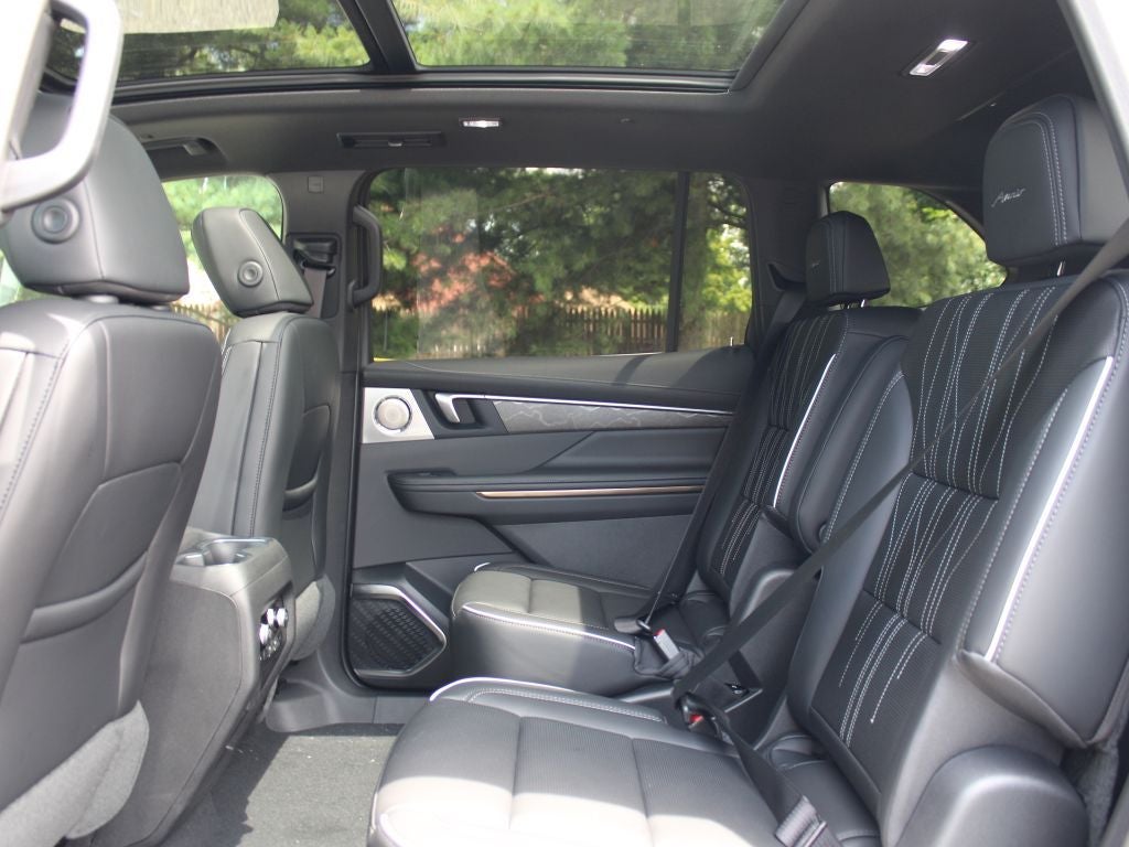 2025 Buick Enclave Avenir