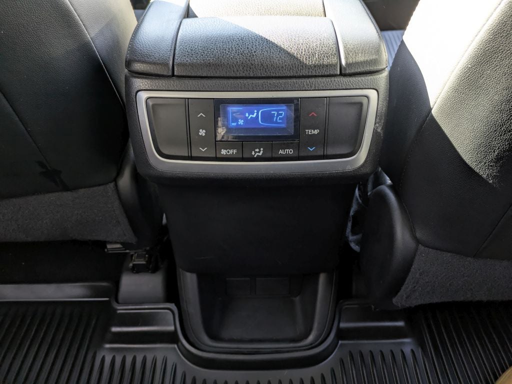 2017 Toyota Highlander LE Plus