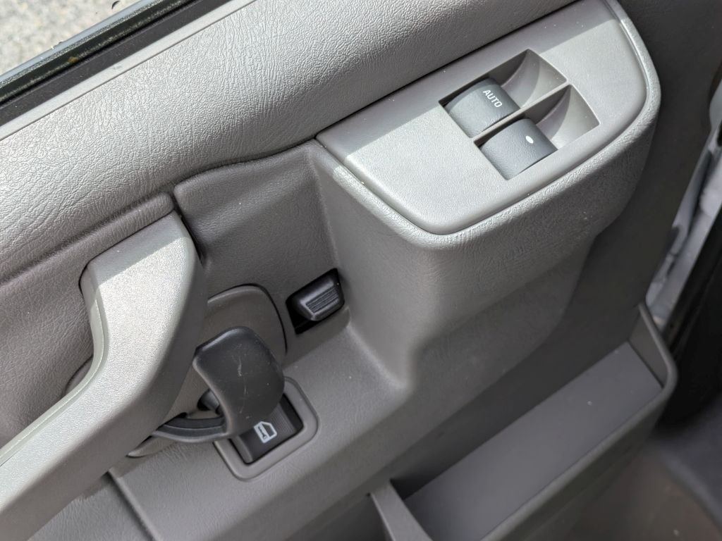 2026 GMC Savana Cutaway 4500 2WT