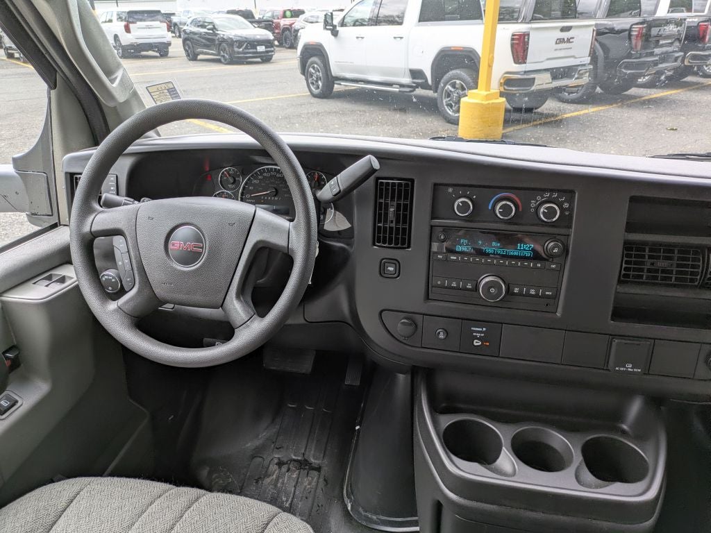 2026 GMC Savana Cutaway 4500 2WT