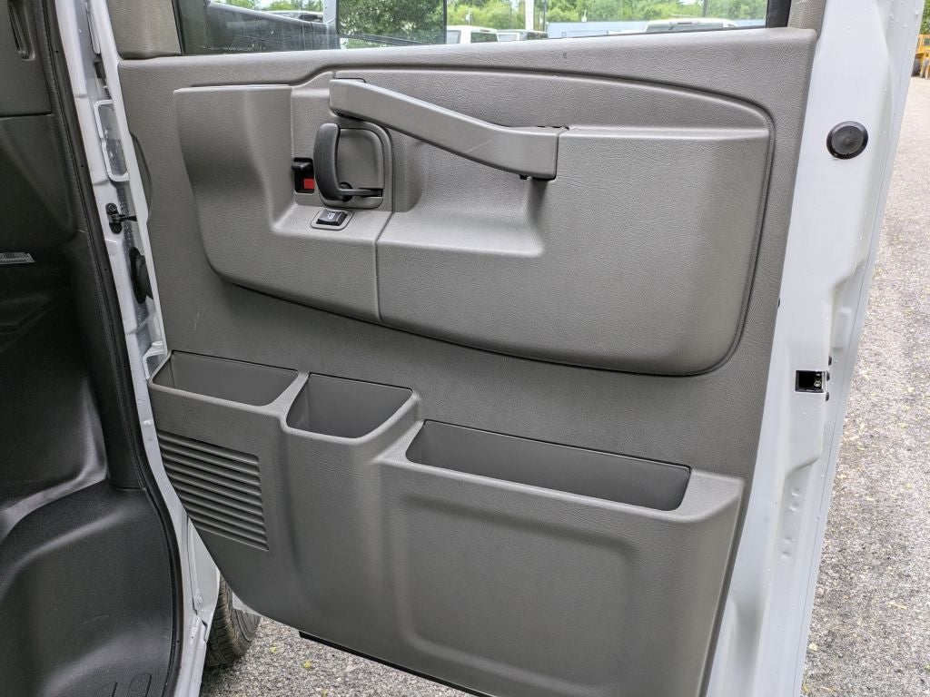 2026 GMC Savana Cutaway 4500 2WT
