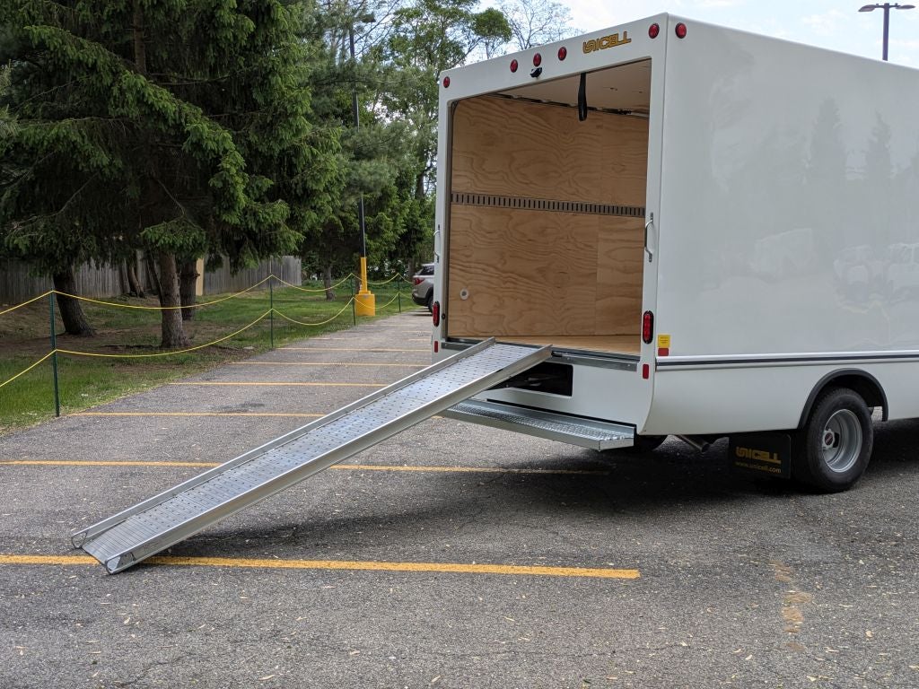 2026 GMC Savana Cutaway 4500 2WT