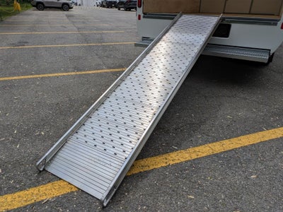 2026 GMC Savana Cutaway 4500 2WT