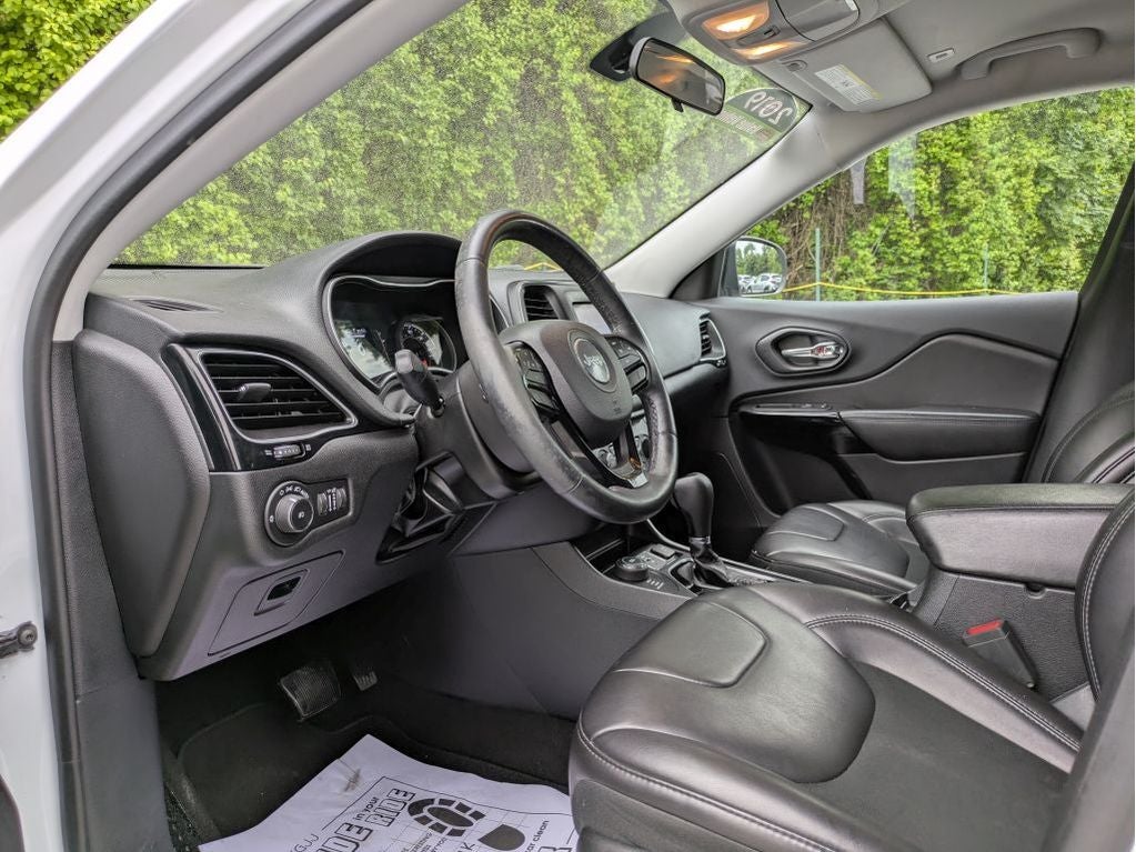 2019 Jeep Cherokee Altitude
