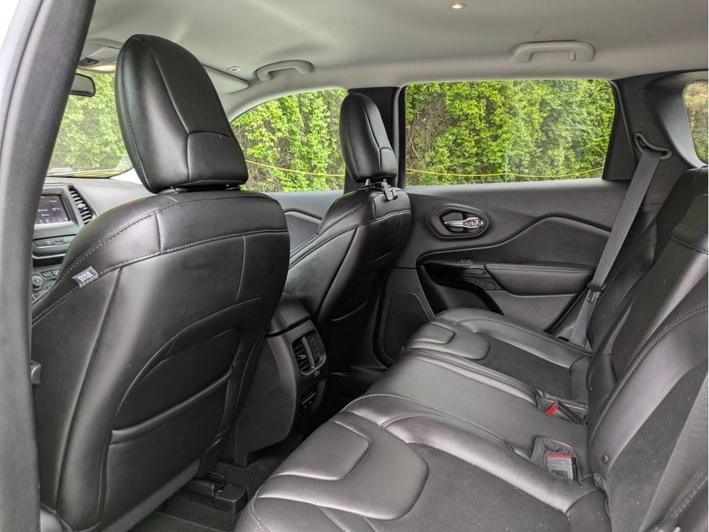 2019 Jeep Cherokee Altitude