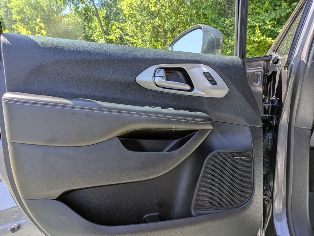 2021 Chrysler Pacifica Limited